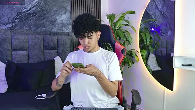 noah travis online show from March 20, 2026, 1:12 pm