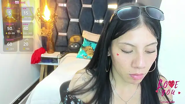 Abril Fox   online show from March 25, 2026, 9:14 pm