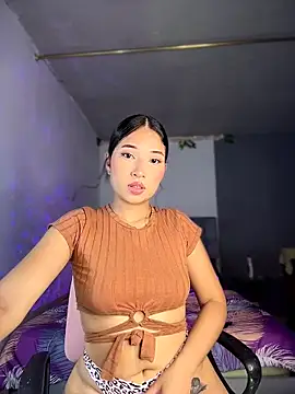 iamkyliewest online show from March 27, 2026, 7:28 am