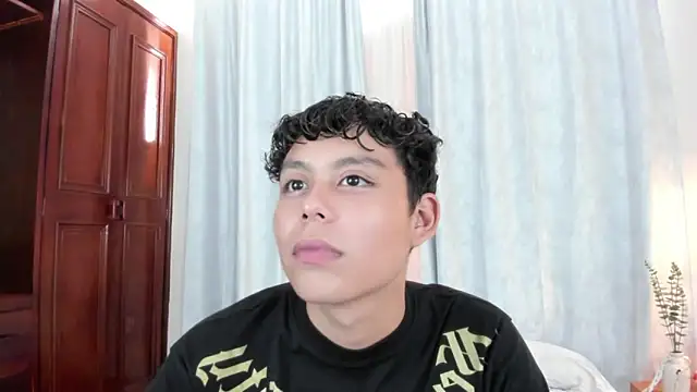 Snapshot of chico_medusa chatting on April 27, 2026, 8:07 pm chico medusa online show from April 27, 2026, 8:07 pm