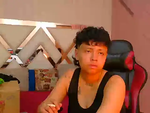 NikiEvanz online show from May 31, 2026, 5:24 am