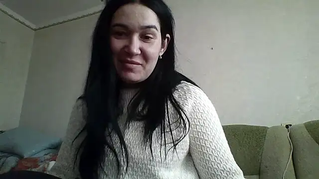 LindaDoll99 online show from April 14, 2026, 12:10 pm