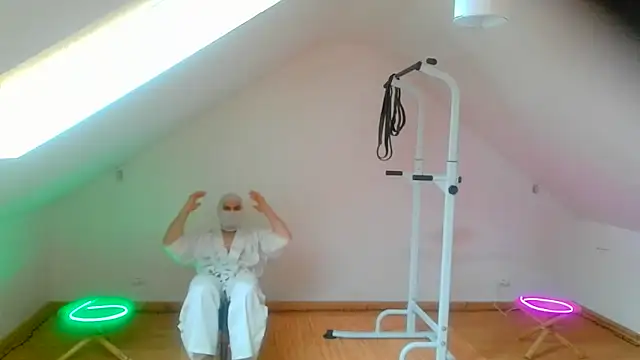 NinjaLaser online show from April 1, 2026, 11:22 am