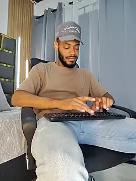 Oliver bigblack cock online show from April 11, 2026, 6:33 pm