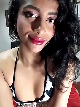 KattyBerryX online show from April 10, 2026, 1:01 am