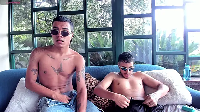 StivennCardona online show from March 18, 2026, 1:57 pm