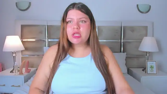 Snapshot of Amelie_Fabulous_ chatting on May 27, 2026, 8:05 pm Amelie Fabulous online show from May 27, 2026, 8:05 pm