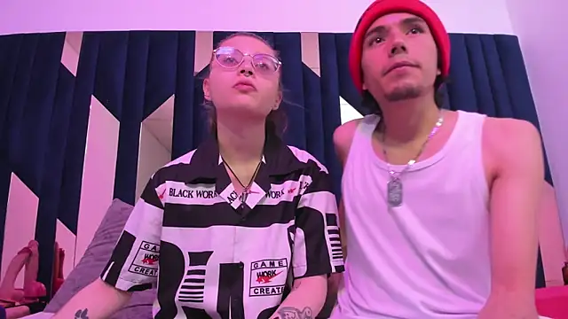 KikyoAndDrey online show from March 23, 2026, 2:50 pm