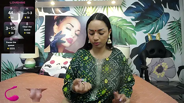 Snapshot of shakti_moumita chatting on April 20, 2026, 7:15 pm shakti moumita online show from April 20, 2026, 7:15 pm
