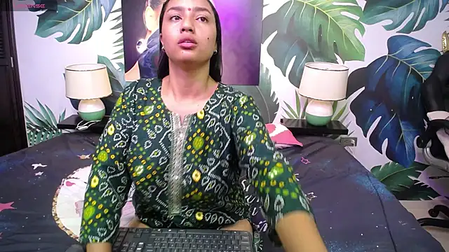 Snapshot of shakti_moumita chatting on May 6, 2026, 7:18 pm shakti moumita online show from May 6, 2026, 7:18 pm