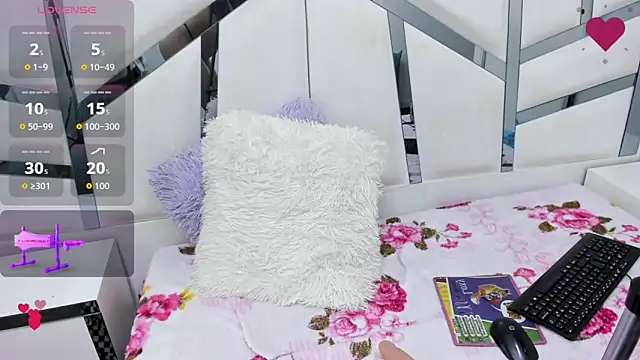 Emily Collins 1 online show from April 7, 2026, 6:37 am