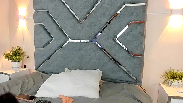 DanielaCruz-1 online show from April 11, 2026, 7:45 am