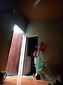 Lyly22x online show from April 14, 2026, 10:09 am