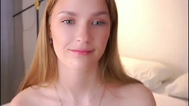 HellenSlavis online show from March 18, 2026, 9:15 pm