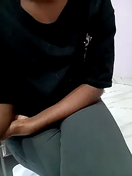 ms ruby  online show from April 9, 2026, 7:03 am