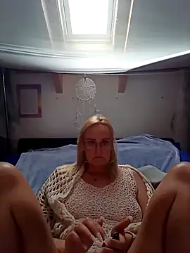 roxy 74 online show from March 26, 2026, 11:08 am