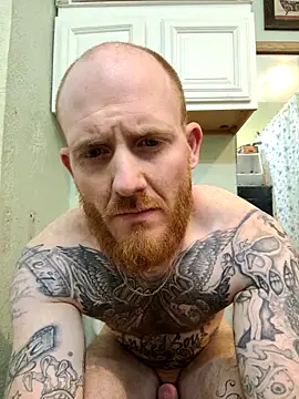 redandjuicy online show from March 31, 2026, 3:52 am