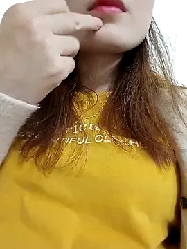 candy flo online show from March 28, 2026, 1:12 pm