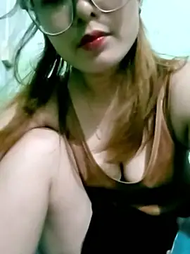 candy flo online show from March 22, 2026, 9:27 pm