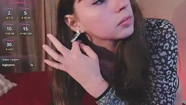 Anny Ray  online show from April 17, 2026, 10:23 pm