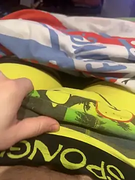 thiago 16v online show from April 12, 2026, 11:46 am