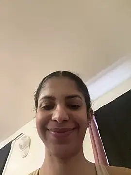 Snapshot of karlatiburcio chatting on July 18, 2026, 3:53 pm karlatiburcio online show from July 18, 2026, 3:53 pm