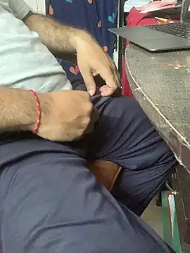 urb0nd online show from April 8, 2026, 2:51 pm