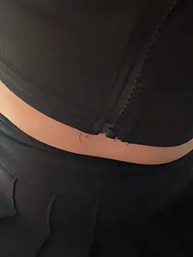 angel sweet v online show from March 27, 2026, 12:30 am