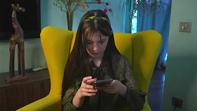 EuraButscher online show from March 13, 2026, 1:16 pm