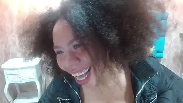 KeniaLovex online show from April 1, 2026, 9:21 am