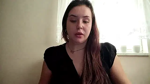 LolaSeduce online show from April 2, 2026, 8:32 am