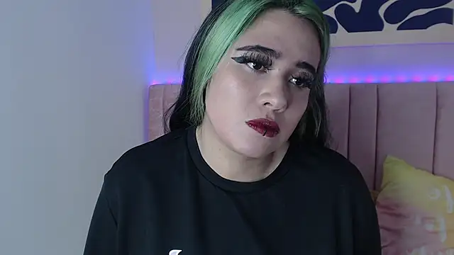 Liliith Zeniith online show from April 14, 2026, 8:14 pm