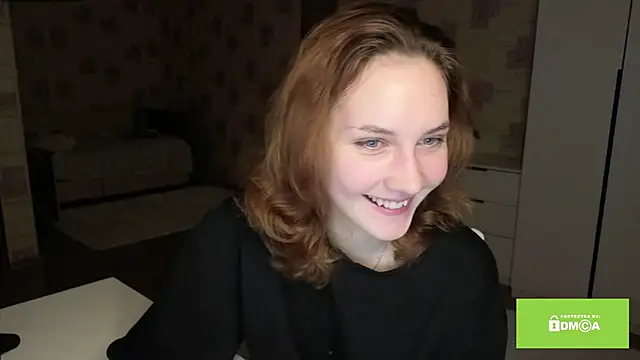 SamellaFlugum online show from April 20, 2026, 7:04 pm