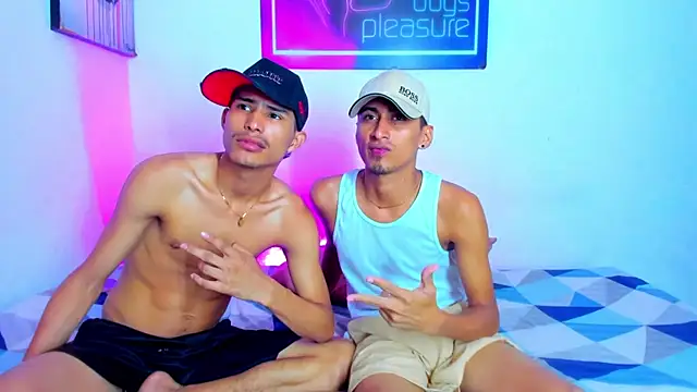 Boys xxx  online show from May 20, 2026, 4:42 am
