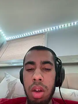 iLoveGirlsOnlyStr8Asf online show from March 15, 2026, 11:12 pm