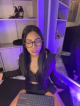 Gretel Streit online show from March 31, 2026, 3:41 am