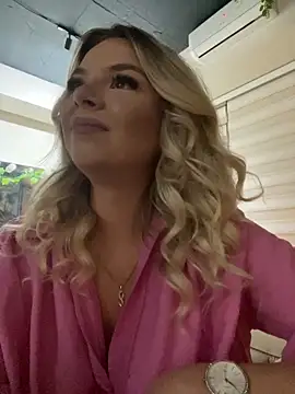KimmBliss online show from May 24, 2026, 6:52 pm