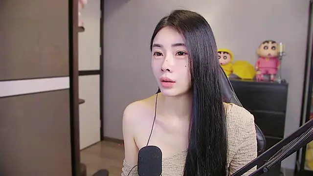 XiaoYuBao- online show from April 12, 2026, 2:09 pm