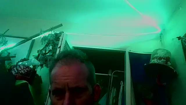 strokingjoe14585 online show from July 16, 2026, 1:57 am