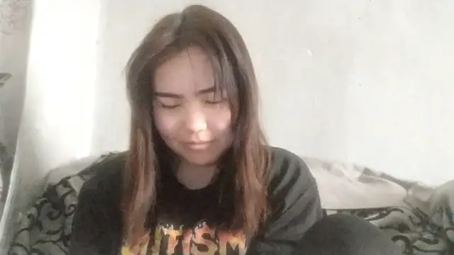 CuteAngell online show from April 9, 2026, 6:41 am