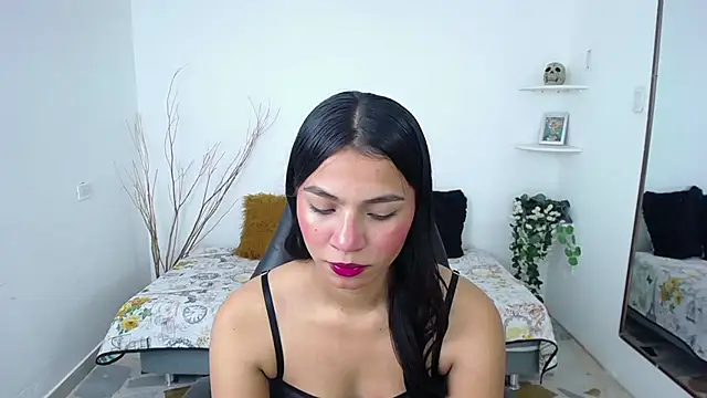 Emma Faith online show from May 26, 2026, 2:04 pm