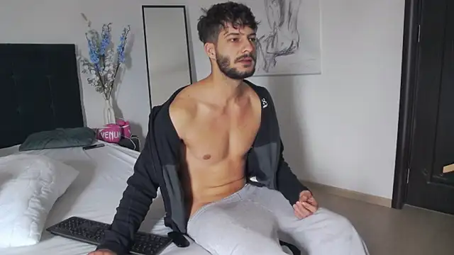 I amAlessandro online show from March 25, 2026, 10:25 am