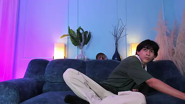 Cheys Mast online show from March 16, 2026, 7:05 pm