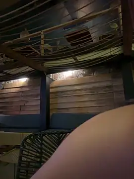 Maia antonelli online show from April 8, 2026, 1:07 am