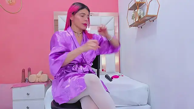 Nicky hot 69 online show from March 23, 2026, 3:06 am