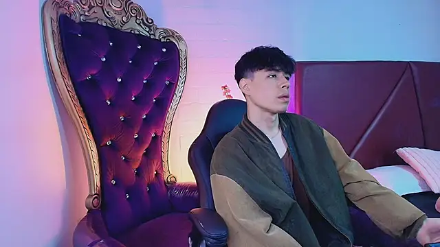 Andreew Style online show from April 11, 2026, 3:49 pm