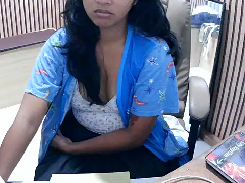 Snapshot of spicyren chatting on March 14, 2026, 2:06 am spicyren online show from March 14, 2026, 2:06 am