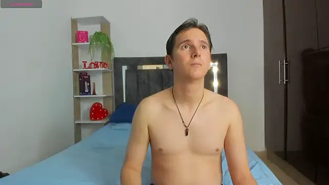 Mariana and Ronny online show from March 25, 2026, 8:08 pm