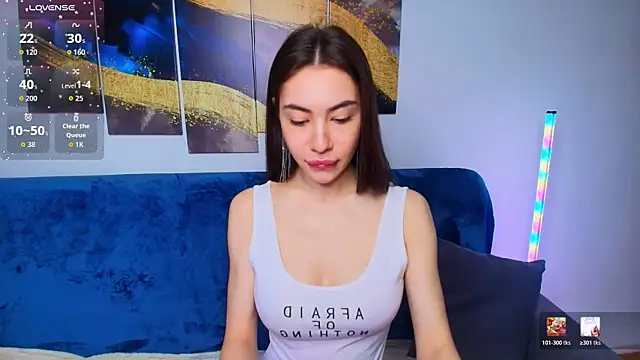 Eva  Morris online show from April 9, 2026, 2:24 am