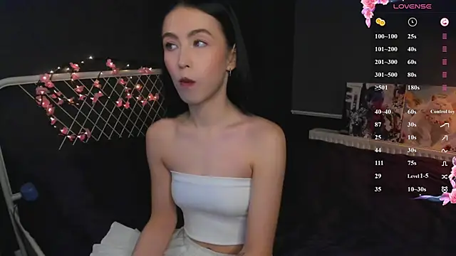 lizaa breeze online show from March 28, 2026, 5:03 pm